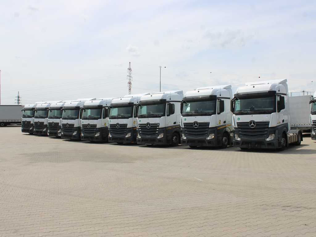 Mercedes-Benz "VÝBĚROVÉ ŘÍZENÍ" na prodej 9xMB ACTROS 1845 LSnrl
