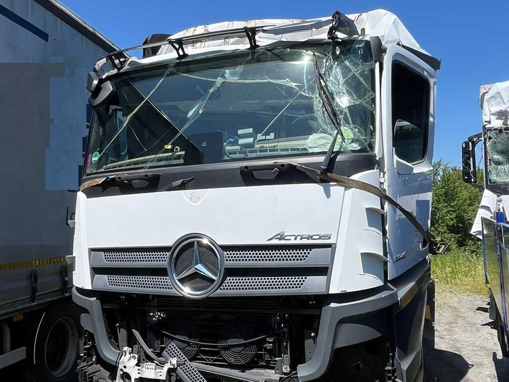 Mercedes-Benz Actros 2542, 62 + PANAV TVK 18 M