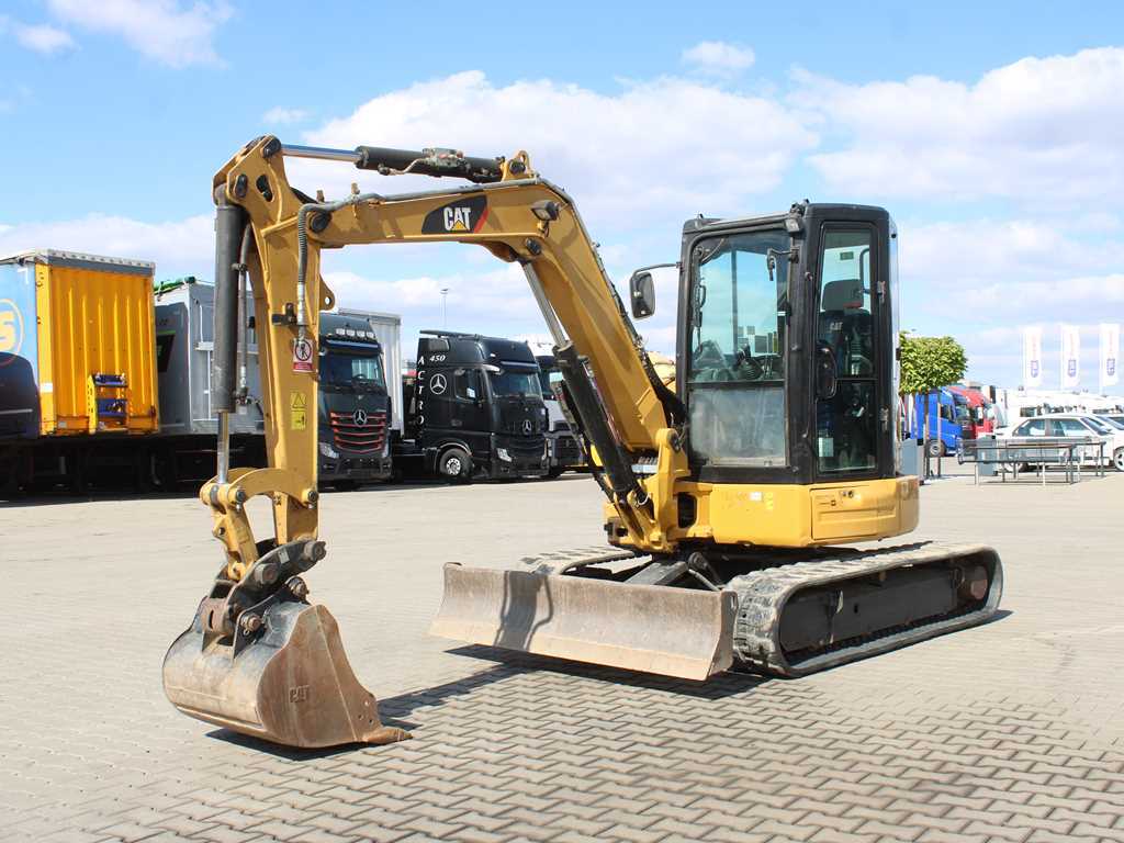 Caterpillar CAT 305 E 2