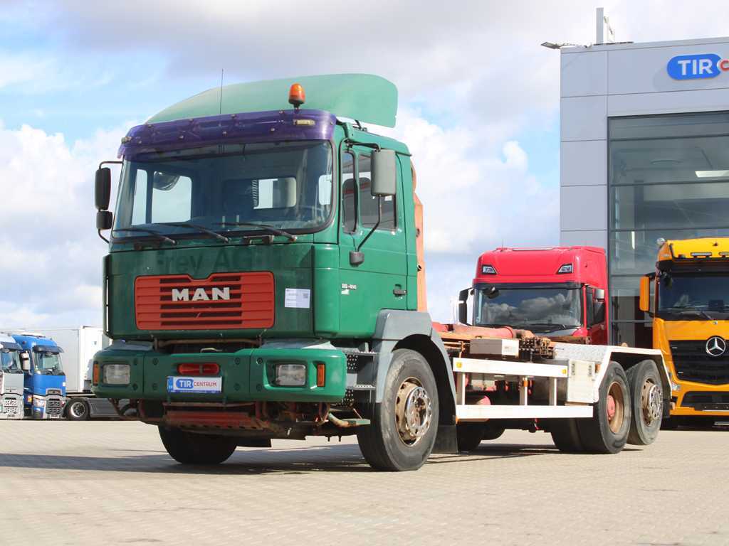 MAN 26.414, EURO 3, 62, ZVEDACÍ NÁPRAVA, HÁKOVÝ NOSIČ KONTEJNERŮ