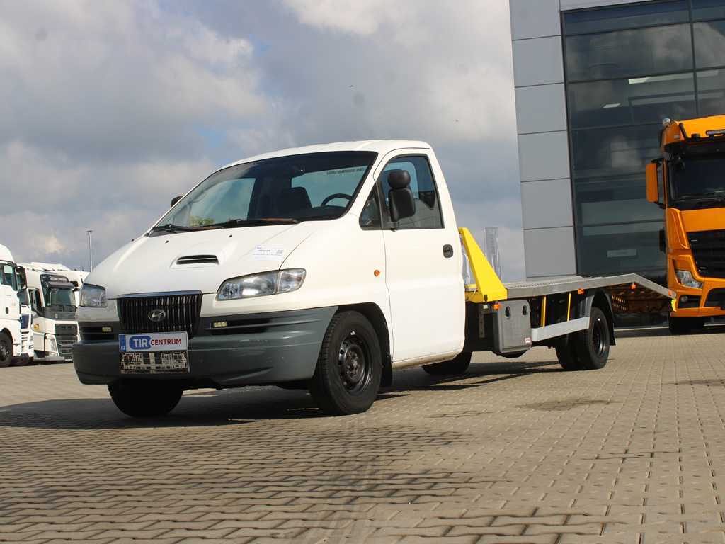 Ostatní Hyundai  H 1 TRUCK, EURO 3, NÁJEZDY, NAVIJÁK, PNEU 90%
