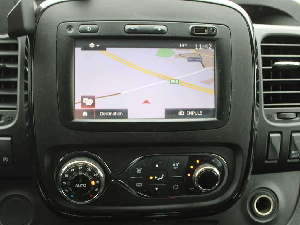 Opel VIVARO-B, 7 SEDADEL
