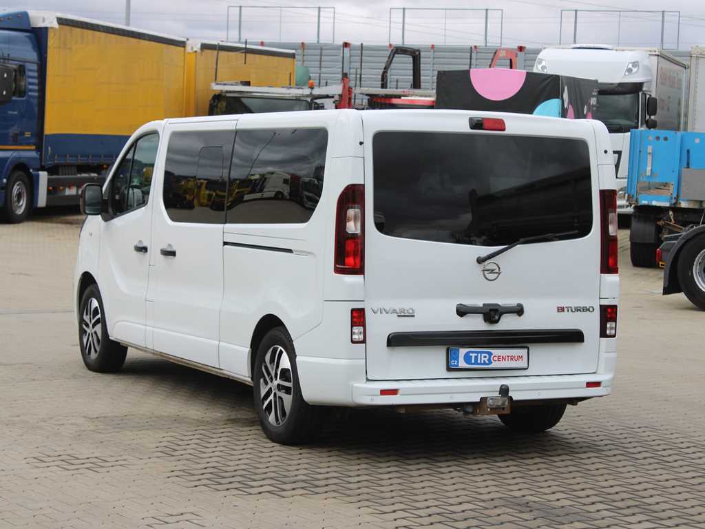 Opel VIVARO-B, 7 SEDADEL