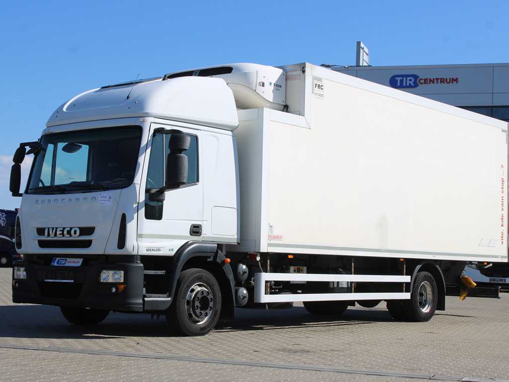 依维柯 EUROCARGO 120 E 25、Thermo-KING T-600 R