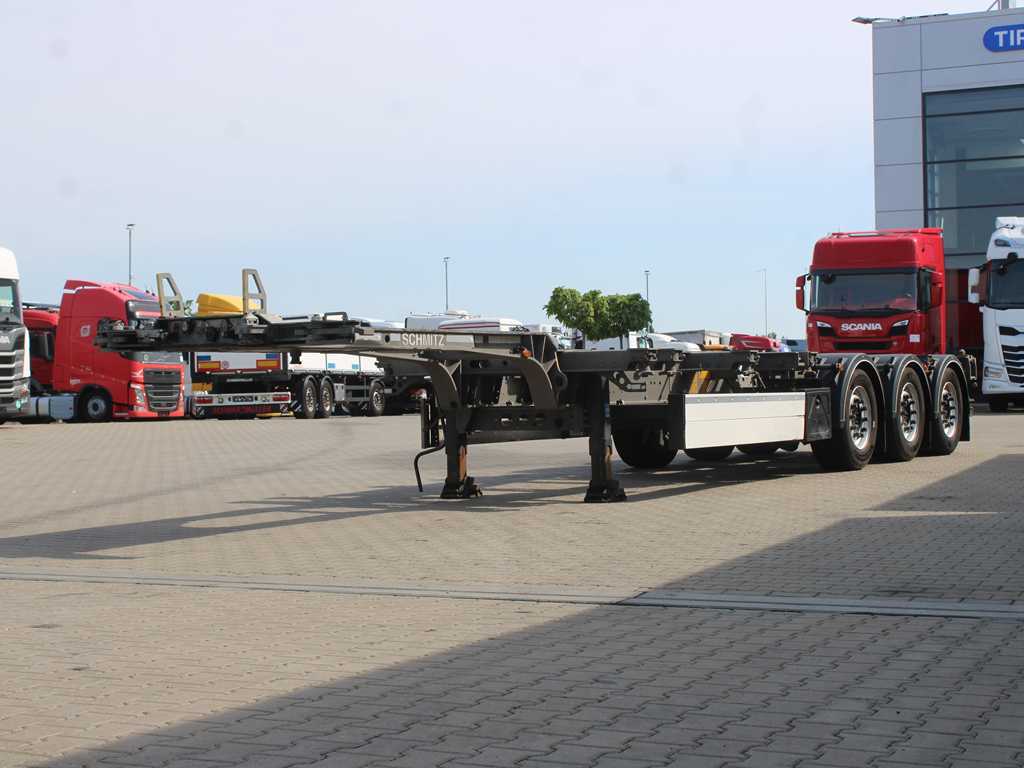 Schmitz CARGOBULL SCB*S 3 D, ZVEDACÍ NÁPRAVA, ROZTAHOVACÍ