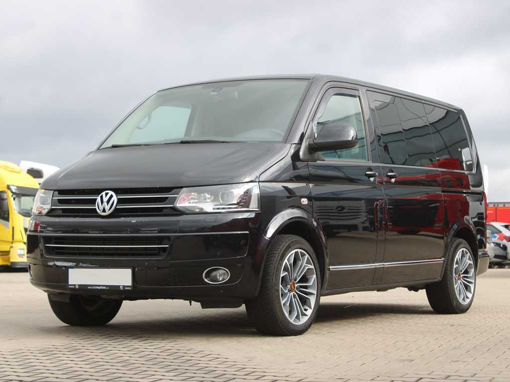 Volkswagen MULTIVAN, 7 MÍSTNÉ, NAVIGACE, PANO, KOŽENÉ SEDAČKY
