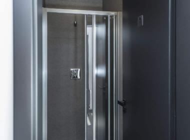 TIRCENTRUM facilities - showers